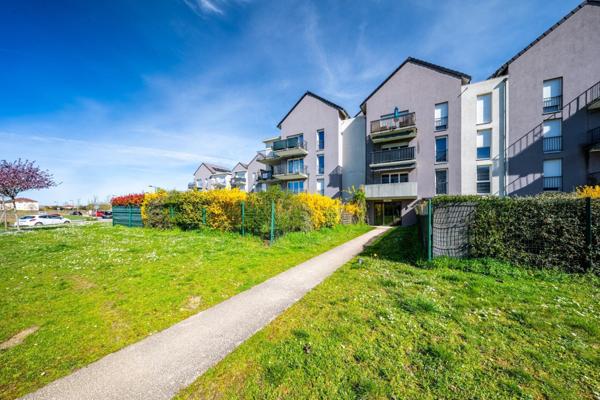 Chevigny 21800 - T3 de 62 m² avec balcon et garage