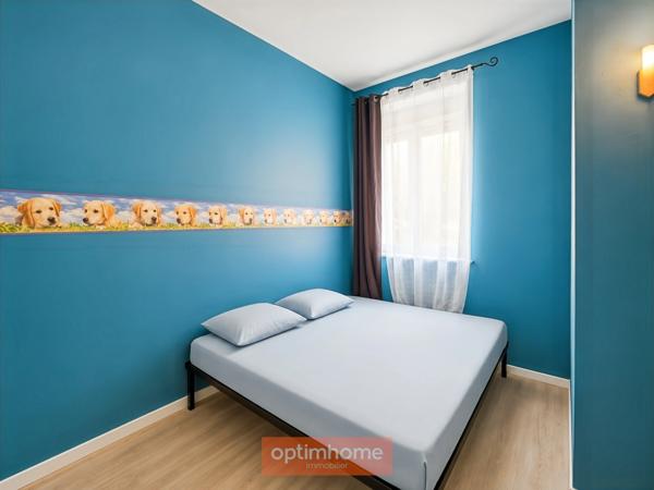 MAISON DE VILLE DE 146 M² – 4 CHAMBRES – BUREAU – COUR ET JARDIN