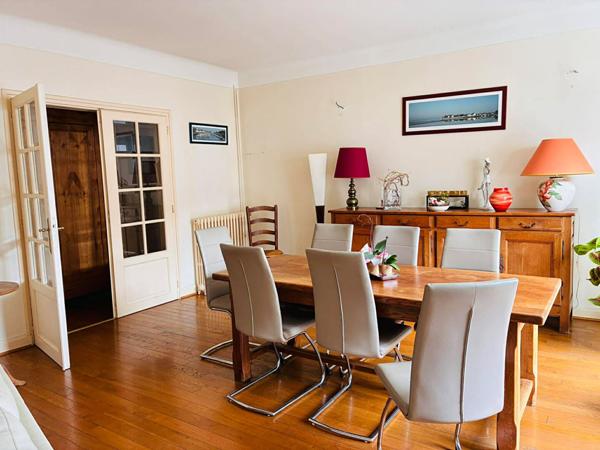 Appartement spacieux 3 chambres.146m²