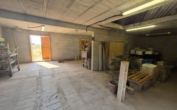 Maison à vendre    1 pièce •  Jouy-le-Châtel