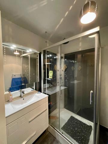 Appartement rénové T3 63 m² – lumineux et proche du centre-ville, Castelsarrasin (82100)