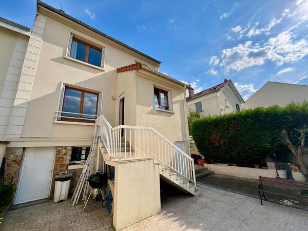 Maison Houilles 5 pièce(s) 85 m2 €550 000 ** - Référence 7168