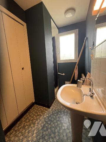 LA FERTE MACE, proche ville, maison 3ch, sous-sol