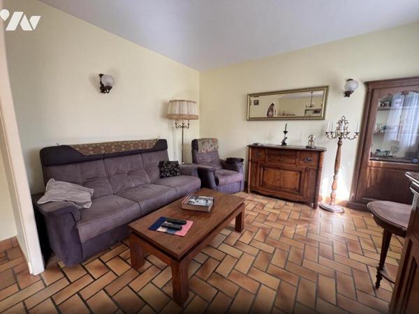 LA FERTE MACE, proche ville, maison 3ch, sous-sol
