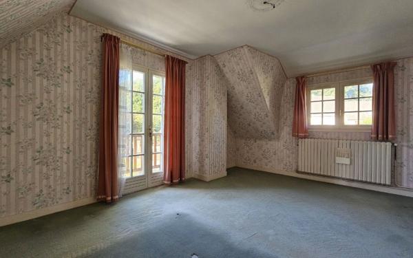 Maison à vendre    5 pièces •  Saint-Marcel