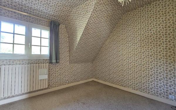 Maison à vendre    5 pièces •  Saint-Marcel