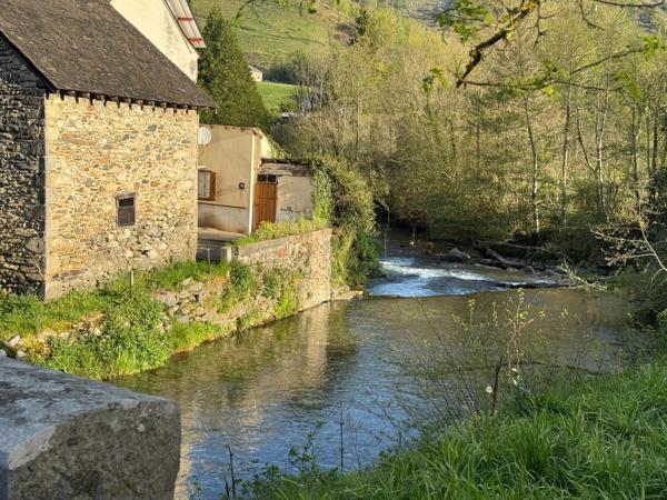 MAISON ANCIENNE en VALLEE DE BARETOUS