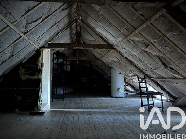 Maison à vendre 7 pièces 238 m² Guilliers