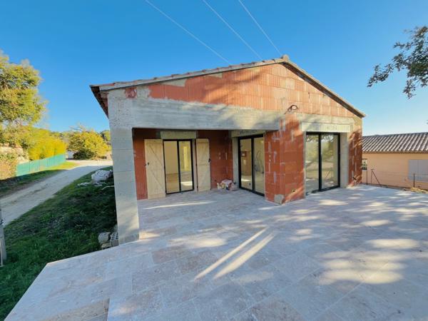 Saint-Saturnin-lès-Apt (84490) EXCLUSIVITE : Villa neuve aux belles prestations !