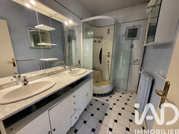 Appartement à vendre 4 pièces 72 m² Draguignan