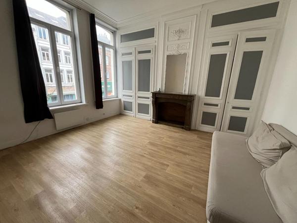 A LOUER : T1 à LILLE • Rue de Solférino - JB LEBAS • 600 € CC • Réf. G361-01