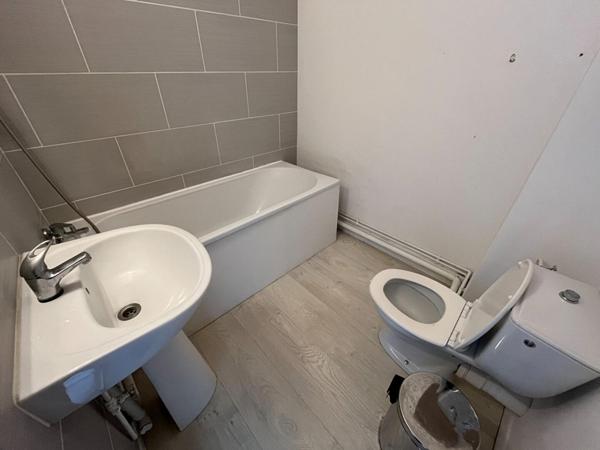 A LOUER : T1 à LILLE • Rue de Solférino - JB LEBAS • 600 € CC • Réf. G361-01