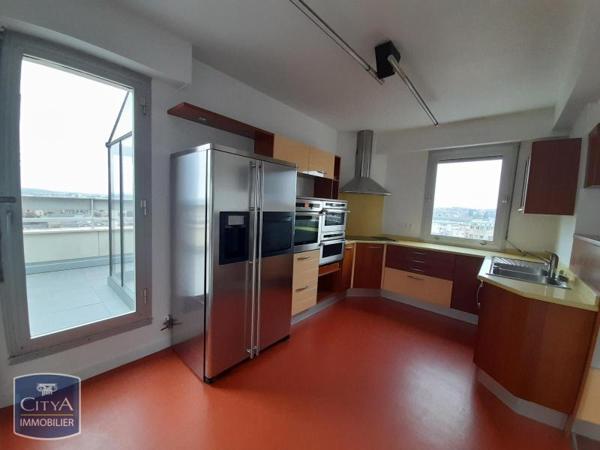 Appartement à louer 5 pièces 178.5m²