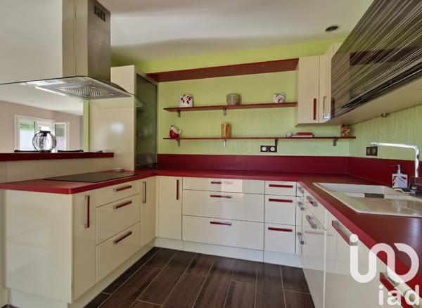 Maison à vendre 7 pièces 242 m² Poitiers