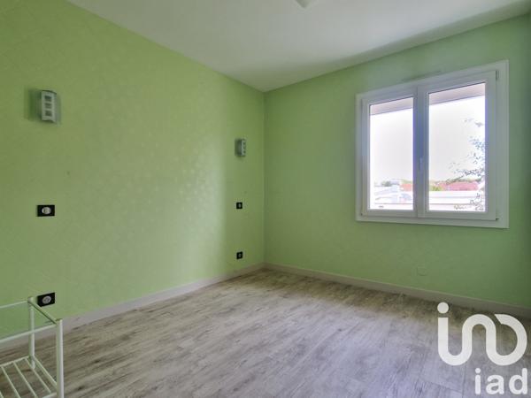 Maison à vendre 7 pièces 242 m² Poitiers