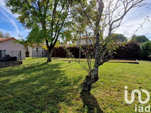 Maison à vendre 7 pièces 242 m² Poitiers