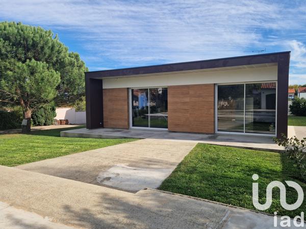 Maison à vendre 7 pièces 242 m² Poitiers