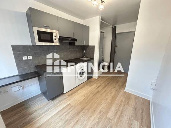 Location Studio 12.17 m² - RESIDENCE LE MUSSET Marseille 13008