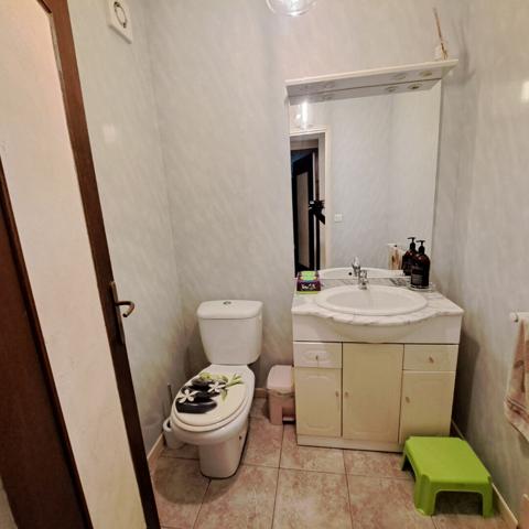 MAISON A VENDRE LAROQUE D'OLMES / 4 CHAMBRES / 2 GARAGES / JARDIN