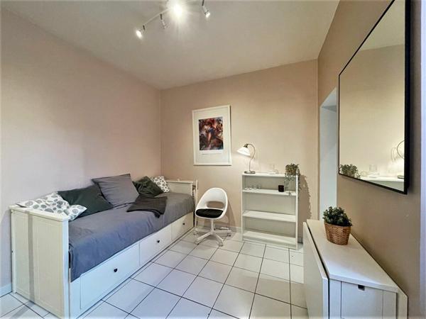 Appartement à louer    1 pièce •    Toulouse