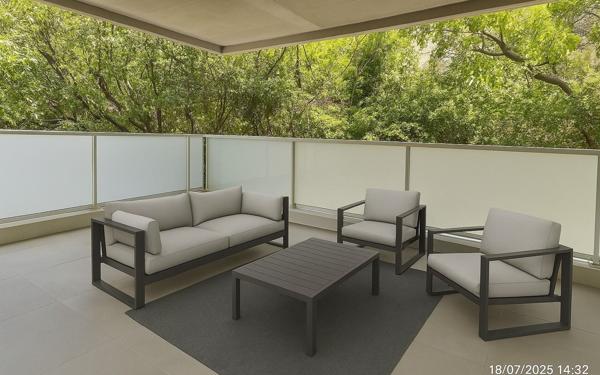 Appartement à vendre    4 pièces • 75 m2 Nîmes