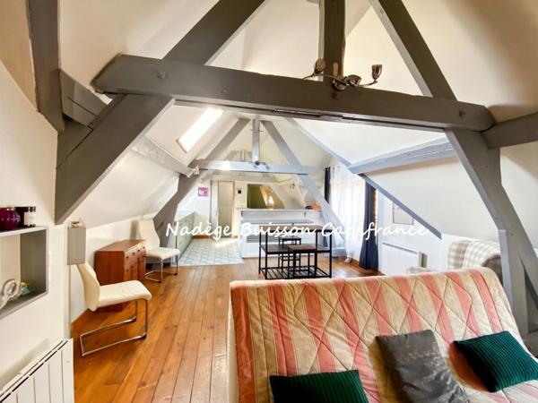 À vendre à DIVES SUR MER Maison de ville de charme de 112 m² avec 2 appartements