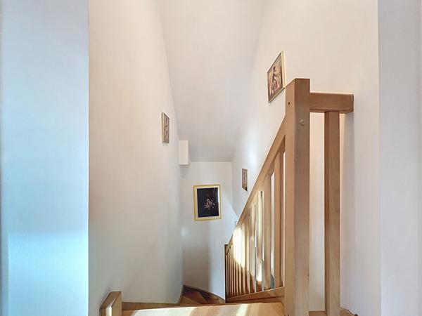 Aux portes de Brest ! Élégante maison contemporaine en bois de 2008 !