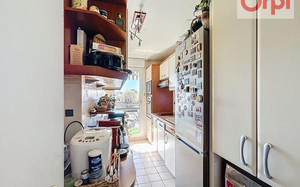 Appartement à vendre    3 pièces • 64,08 m2 Choisy-le-Roi