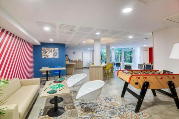 SAINT-NAZAIRE (44), Proche plages et centre-ville, Joli T1 en Résidence Hôtelière