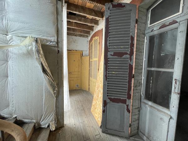 IMMEUBLE LOCATIF 470 m2