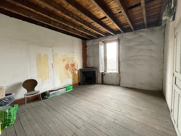 IMMEUBLE LOCATIF 470 m2