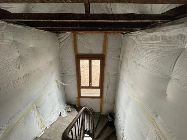 IMMEUBLE LOCATIF 470 m2