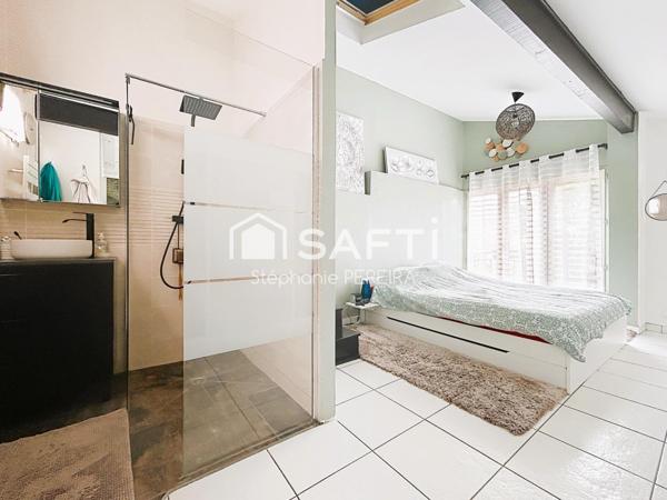 Belle meulière dans le Bourg de Montévrain