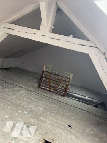 Une maison à usage d'habitation, située à REVIN (08500), 88 rue Galilée