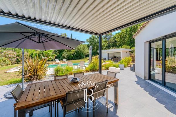 Aix-en-Provence, Villa 3 Chambres -  264 m² à vendre