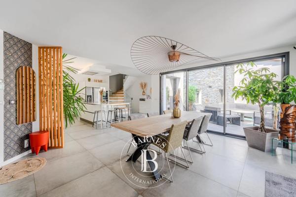 Aix-en-Provence, Villa 3 Chambres -  264 m² à vendre