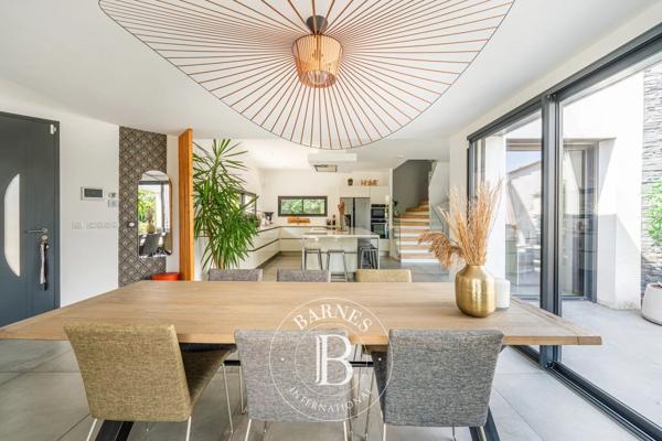 Aix-en-Provence, Villa 3 Chambres -  264 m² à vendre