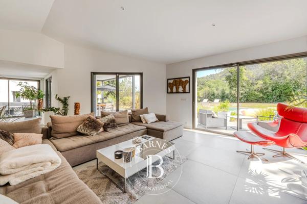 Aix-en-Provence, Villa 3 Chambres -  264 m² à vendre