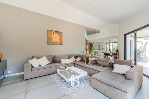 Aix-en-Provence, Villa 3 Chambres -  264 m² à vendre