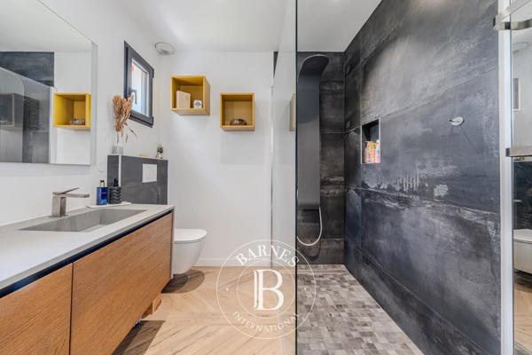 Aix-en-Provence, Villa 3 Chambres -  264 m² à vendre