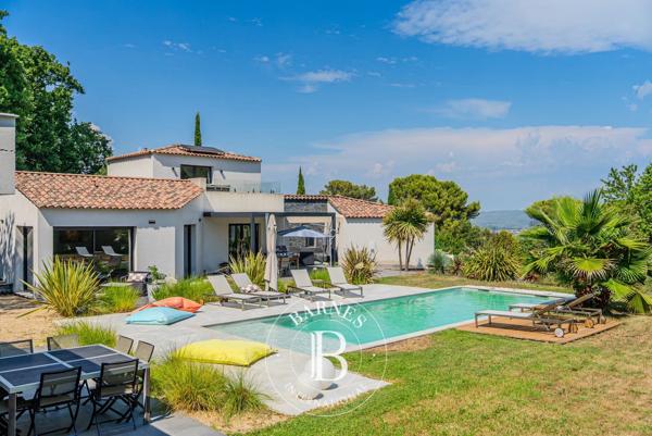 Aix-en-Provence, Villa 3 Chambres -  264 m² à vendre