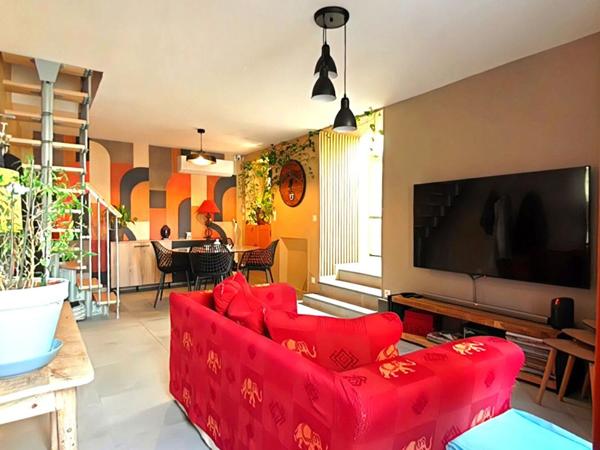 Maison Saint Nazaire D Aude 3 pièce(s) 70 m2 avec cour