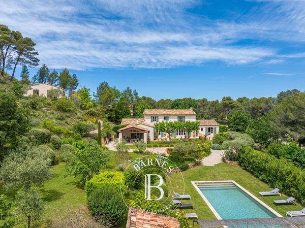 Aix-en-Provence, Maison 6 Chambres -  262 m² à vendre
