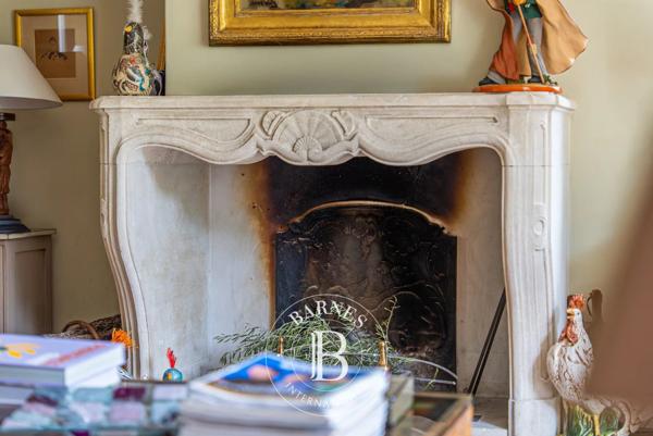 Aix-en-Provence, Maison 6 Chambres -  262 m² à vendre