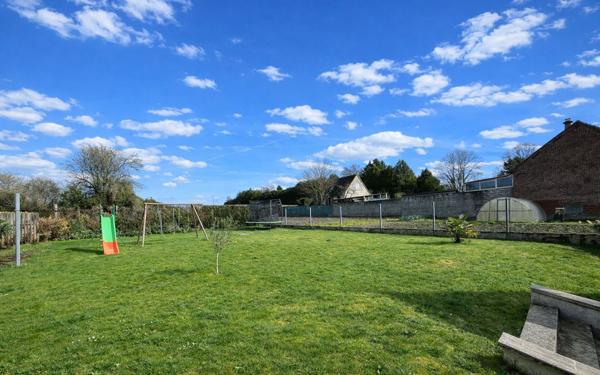 Maison à vendre    4 pièces • 117 m2 Therdonne
