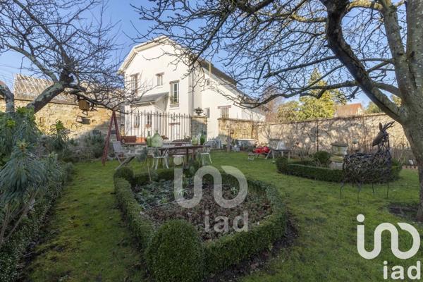 Maison à vendre 13 pièces 276 m² Pontoise