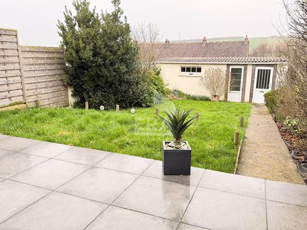 SAINT LEONARD A VENDRE MAISON INDIVIDUELLE 4 CHAMBRES JARDIN GARAGE