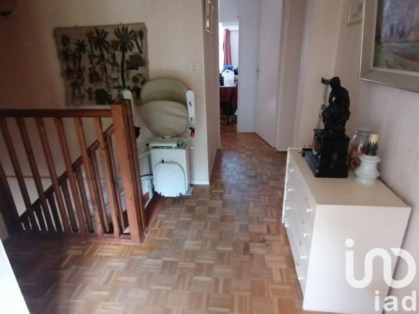 Maison de campagne 7 pièces de 190 m² à Vouziers (08400)