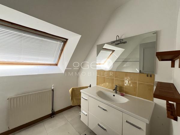 Maison 11 pièce(s) 5 chambre(s) 185 m²