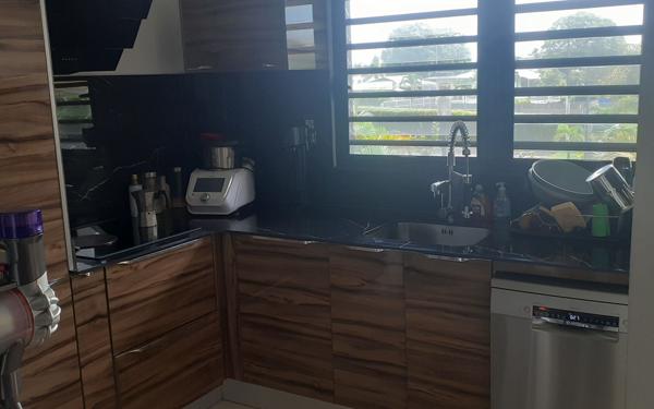 Appartement à vendre    3 pièces • 81,71 m2 Cayenne